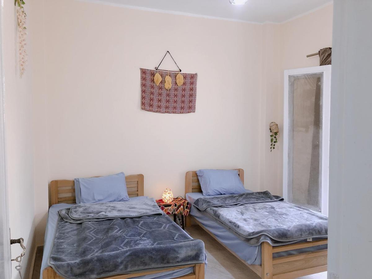 Beduin With Smart Tv In Downtown Appartamento